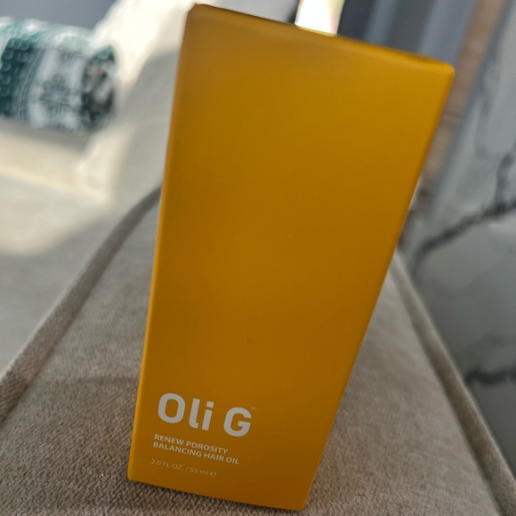 Oli G Renew Porosity Balancing Hair Oil - Picture 5 of 5